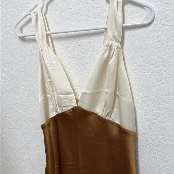 Abercrombie & Fitch Cream and Tan Silk Mini Dress - Picture 2 of 3
